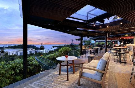 Dusk Restaurant & Bar