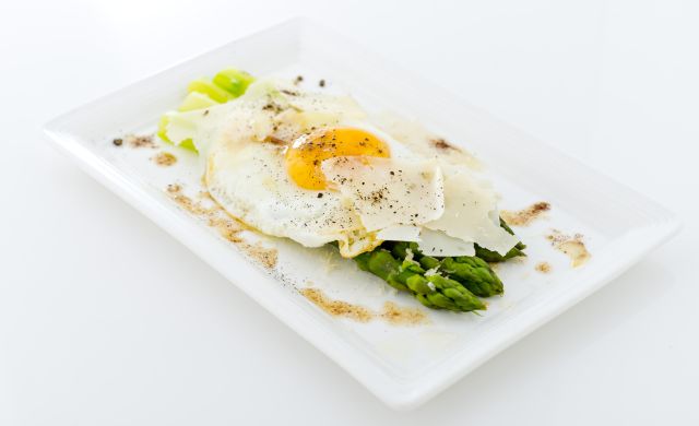 Green asparagus, fried sunny side up & sage butter