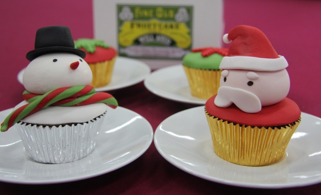 Fruitcake cupcakes (Jade Foo, 39)