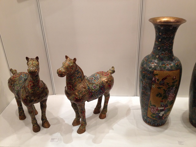 Est-Ouest, Singapore