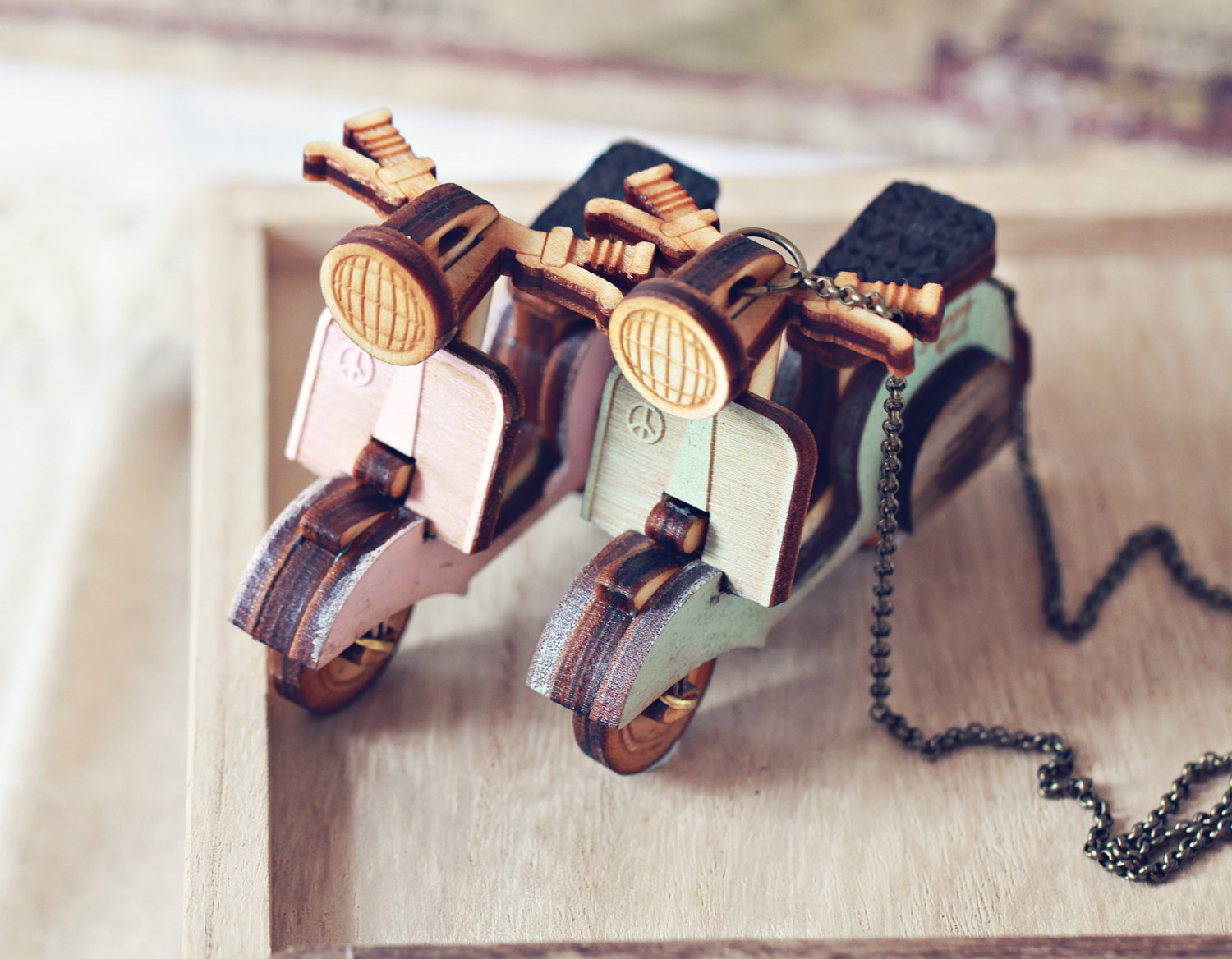 Scooter Necklaces from HipVan