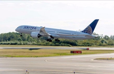 united_boeing_787-9_dreamliner_1.jpg