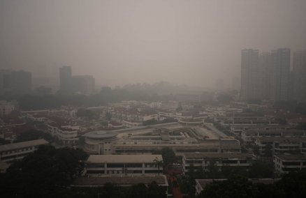 Tiong Bahru during the haze. Photo credit: Charles Collier