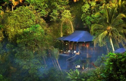 Photo credit: www.facebook.com/capellahotels