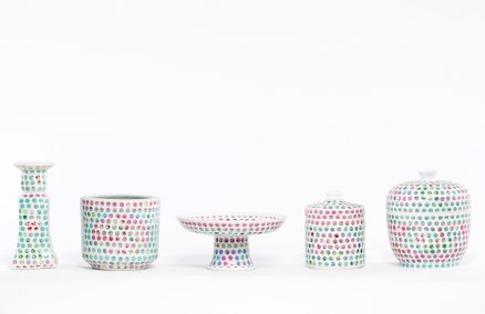 Spotted Nyonya vase collection by Hans Tan