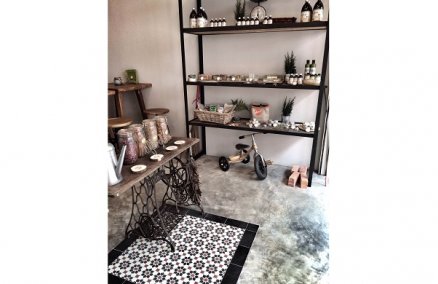 Afterglow, Singapore