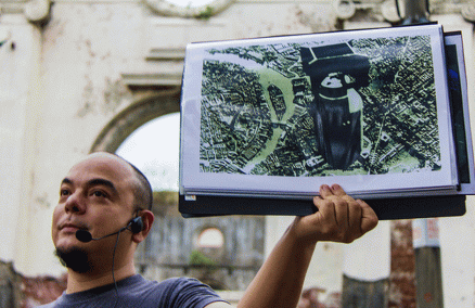 Carlos Celdran; Photo Credit Maricel San Agustin