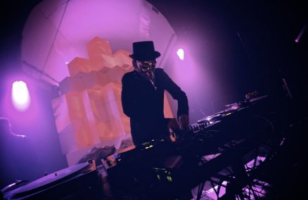 Claptone