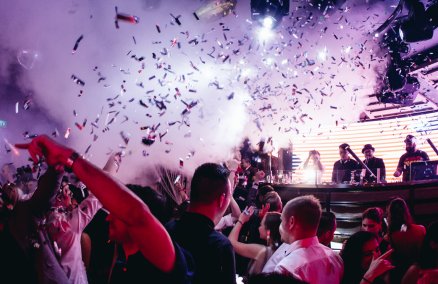 Ce La Vi. Photo credit: Colossal Photos