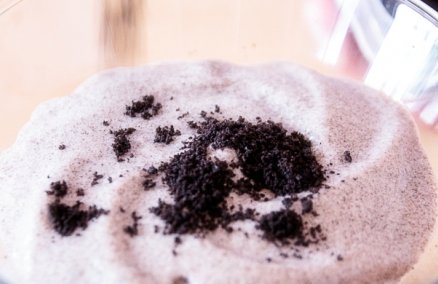 Cookies and cream cheesecake espuma at A for Arbite