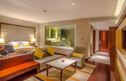 Crown Plaza Kochi; Photo Credit: www.facebook.com/CrownePlazaKochi