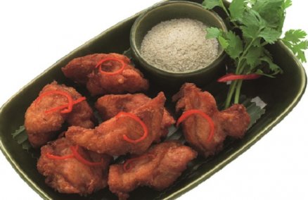 Deep fried chicken in Thai shrimp paste from Nara C.O.W., Singapore