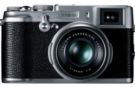 FujiFilm X100