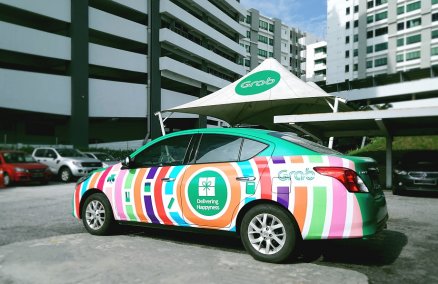 Grab Delivering Happiness