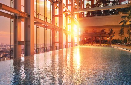 Gravity's infinity pool