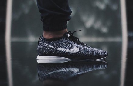 Nike Flyknit Racer Oreo 2.0