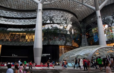ION Orchard. Photo credit: Flickr user fishyjelly