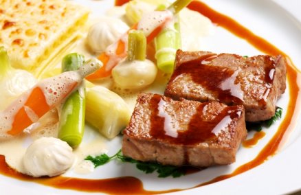 Veal with Macaroni from LE 39V