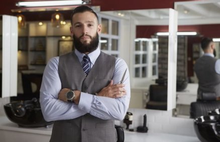 Master barber Luke Strickland of Jermyn Street, Singapore