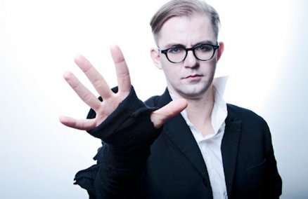 Marcin Czubala, Singapore