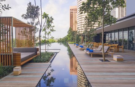 Outdoor infinity pool