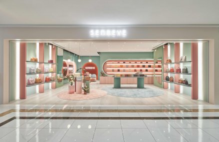Senreve's Takashimaya pop-up