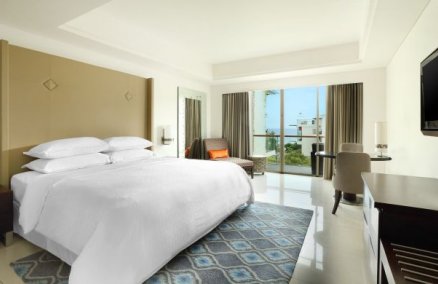 Deluxe Ocean View Bedroom, Sheraton Bali Kuta Resort
