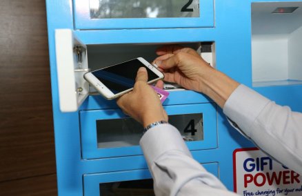 Singapore Power mobile device charging stations