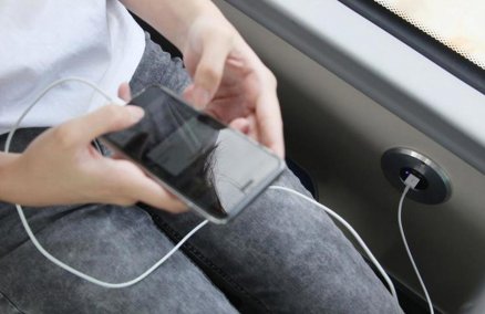 USB ports on some SMRT buses