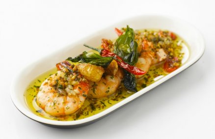 Sauteed Garlic Prawns with Olive Oil from District 10