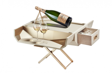 The Jerobo-Gem. A Tasting table by Charles Heidsieck