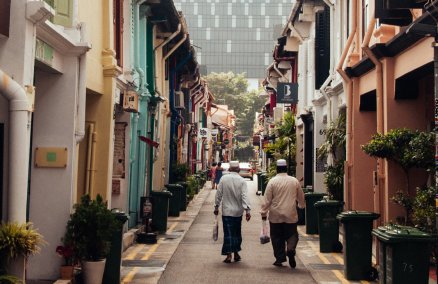 Haji Lane. Photo credit: Flickr user Duen Ee Chan (@chandecde)