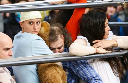 Une Petite Nuit Au Lit