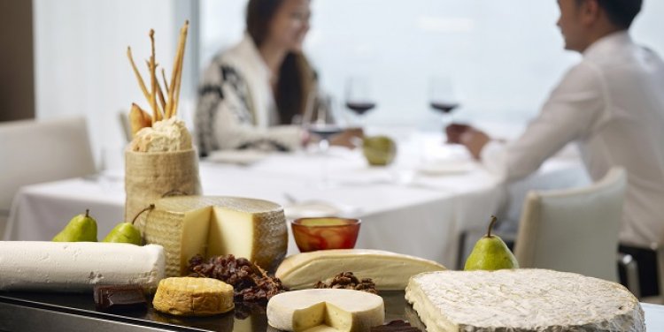 The cheese trolley at Stellar at 1-Altitude, Singapore