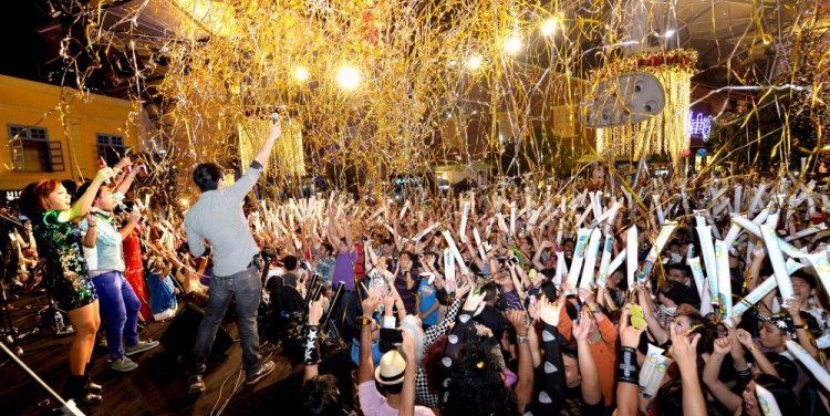 Clarke Quay New Year's Eve countdown party