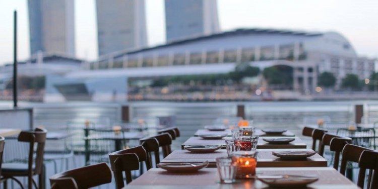 Super Loco Customs House 