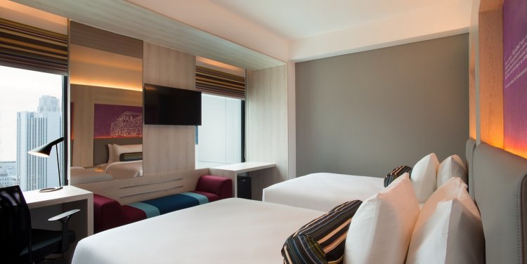 aloft_jakarta_wahid_hasyim_room.jpg