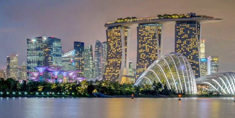 Jansen Chua Boon Kiat's "Douce enfance”