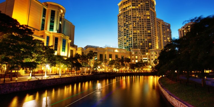 Robertson Quay; Photo credit: Marklin Ang