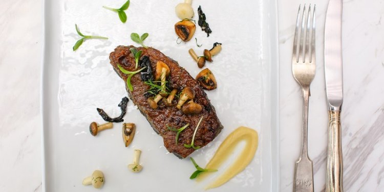 36-hours brandt short ribs at The White Rabbit, Singapore