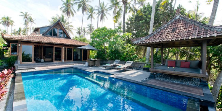 Airbnb villa in Bali