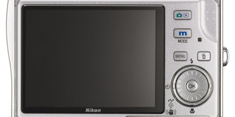 Nikon—the Coolpix S7c