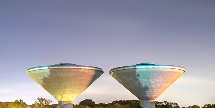 Water Tanks, Old Tampines Road, 2015. Photo credit: Darren Soh