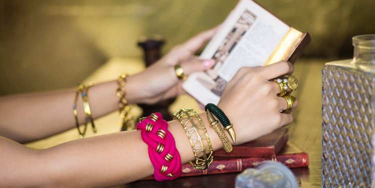 Anchora Collective jewelry