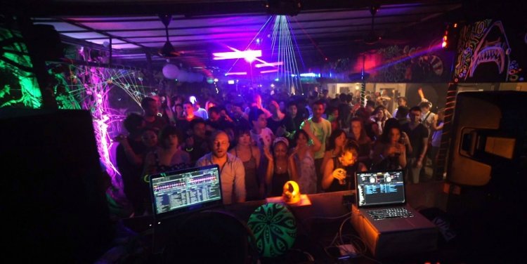 UTB Sounds of the Underground Micro Festival. Photo credit: AWsome Media