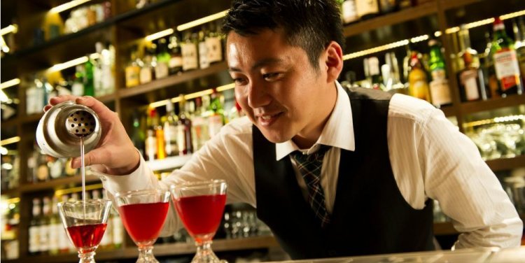 Jigger & Pony's Aki Eguchi