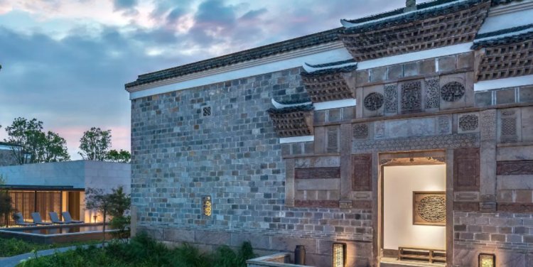 Photo credit: www.aman.com/resorts/amanyangyun