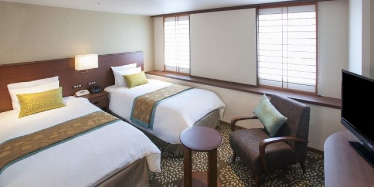 Deluxe Twin Room, ANA Holiday Inn Kanazawa Sky