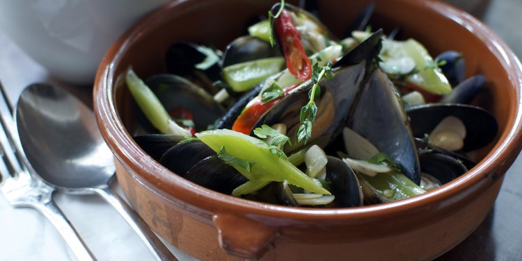 Australian Kinkawooka mussels at Oriole