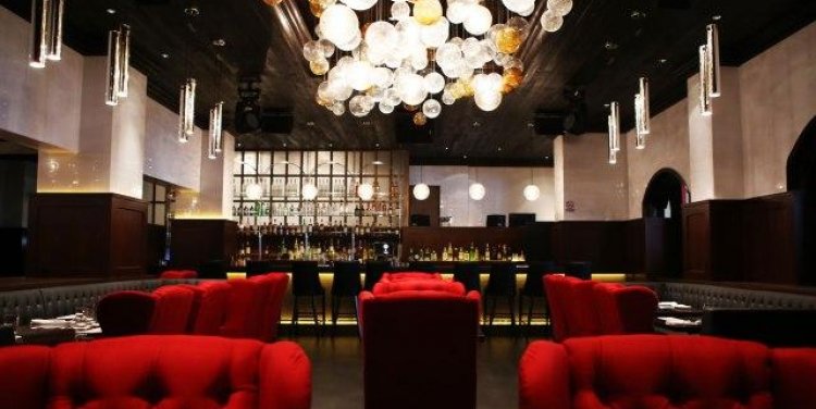 Bacchanalia's interor